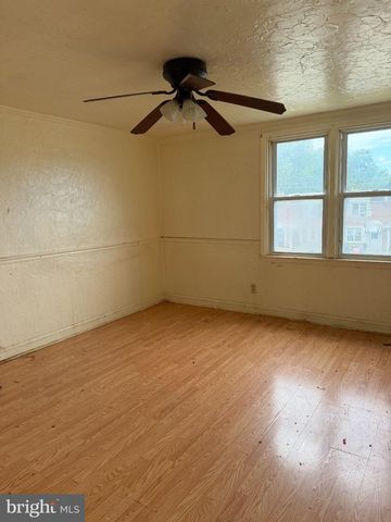 1076 TAYLOR, Folcroft, PA 19032