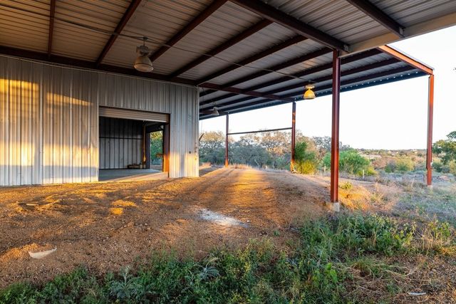 1407 County Road 311, Horseshoe Bay, TX 78657