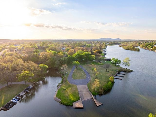 1407 County Road 311, Horseshoe Bay, TX 78657