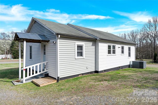 3359 Wilkesboro Highway, Statesville, NC 28625