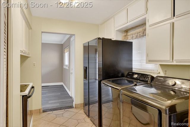 13440 Charlotte Avenue, Warren, MI 48089