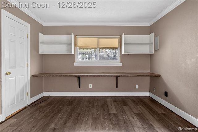 13440 Charlotte Avenue, Warren, MI 48089