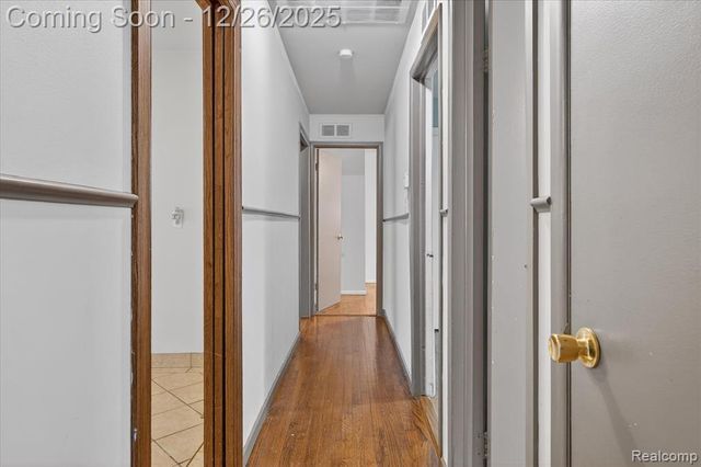 13440 Charlotte Avenue, Warren, MI 48089