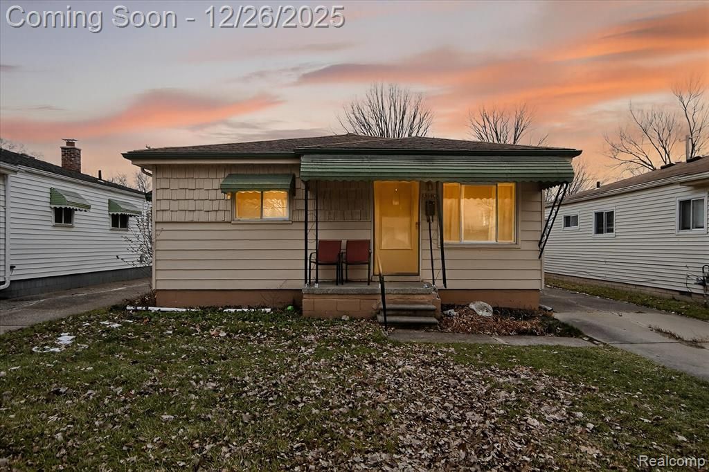 13440 Charlotte Avenue, Warren, MI 48089