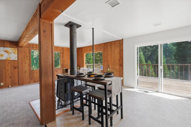 12117 Boundary Way, Grass Valley, CA 95945