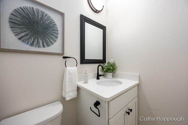 1976 Aspen Vly Lane, Ionia, MI 48846