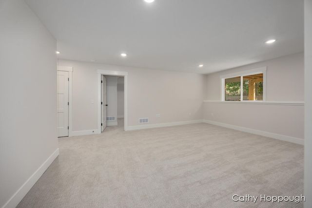 1976 Aspen Vly Lane, Ionia, MI 48846