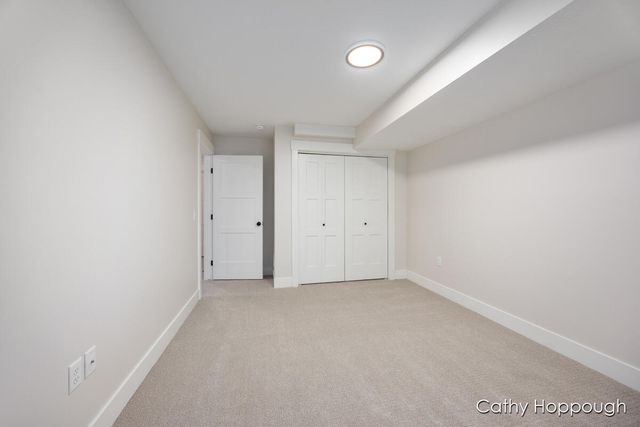 1976 Aspen Vly Lane, Ionia, MI 48846