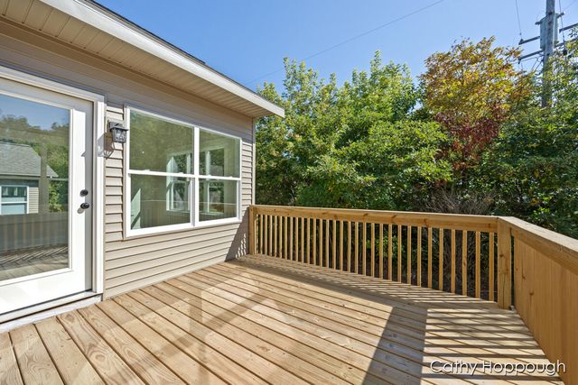 1976 Aspen Vly Lane, Ionia, MI 48846