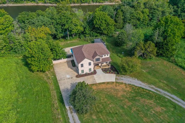 68 Meadow Point Drive, Lancaster, KY 40444