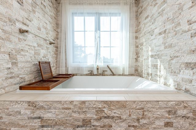 68 Meadow Point Drive, Lancaster, KY 40444