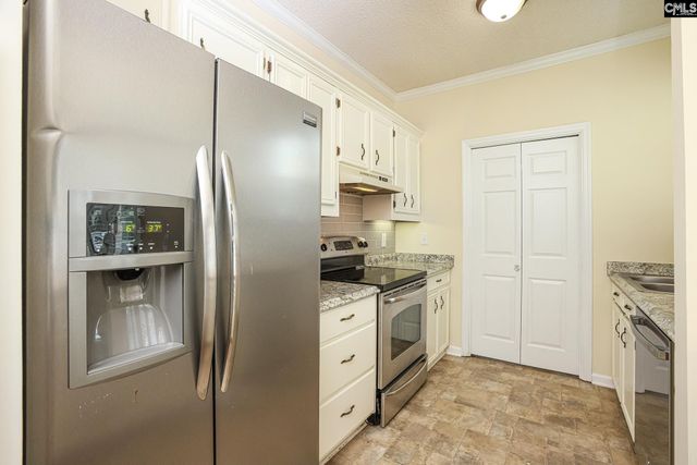 521 Wallace Way, Lexington, SC 29073