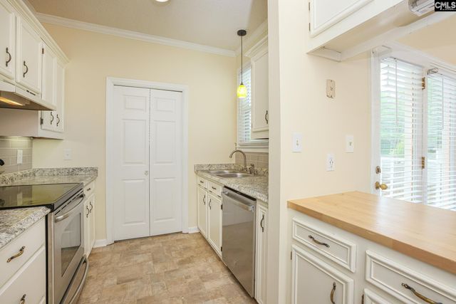 521 Wallace Way, Lexington, SC 29073