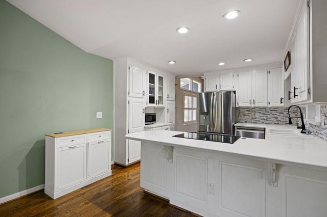 659 Fern Street SE, Marietta, GA 30067