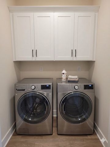 211 Sandalwood Way, Dickson, TN 37055