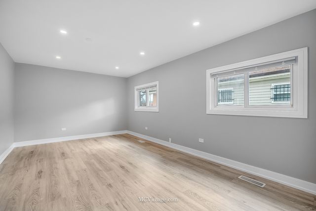 9428 S Perry Avenue, Chicago, IL 60620