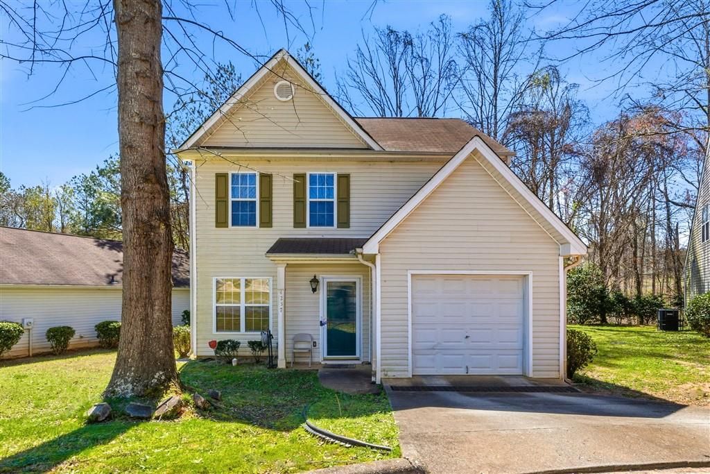 4237 Chestnut Lake Avenue, Lithonia, GA 30038
