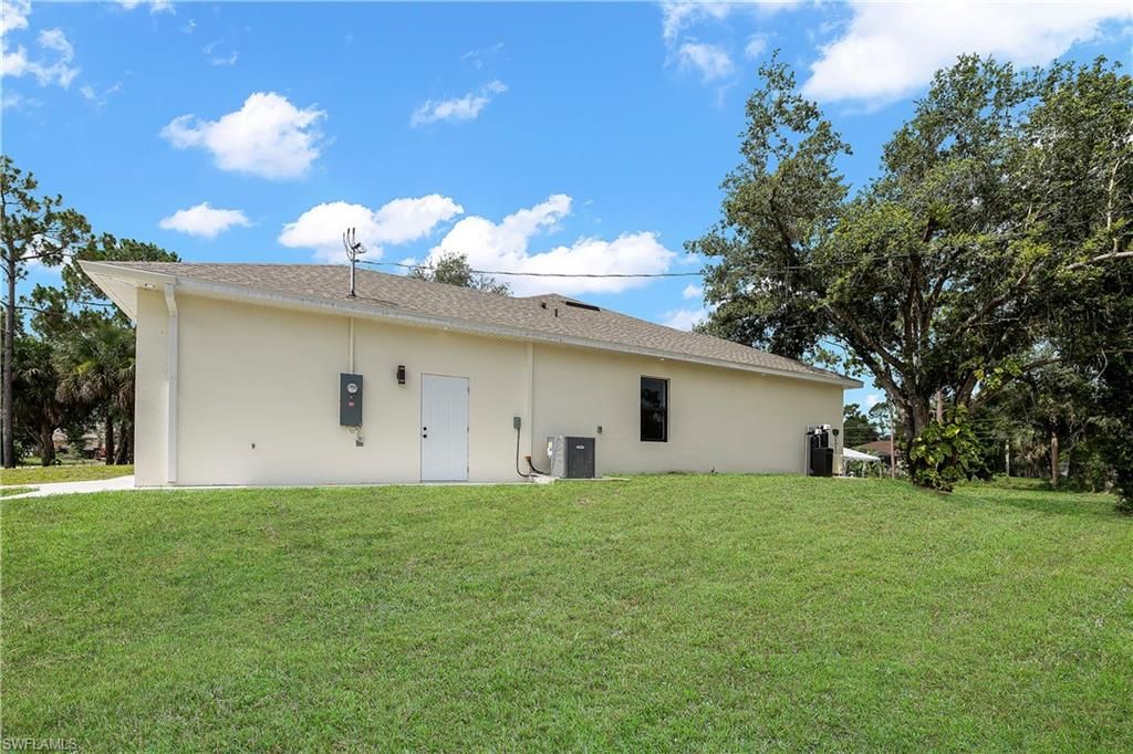 619 Sheldon AVE, LEHIGH ACRES, FL 33936 — photo 5
