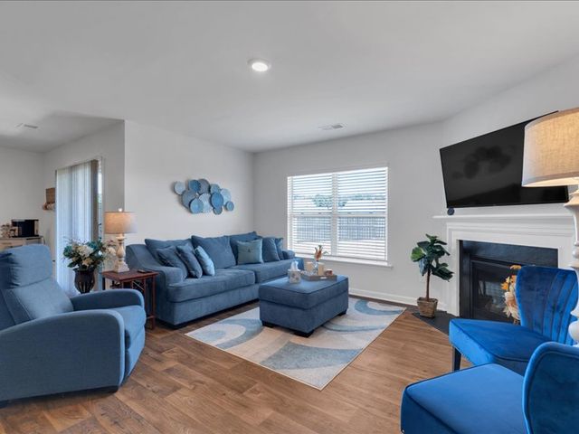 525 Ashwood Way, Easley, SC 29640