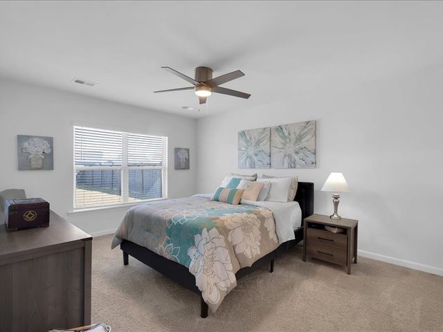 525 Ashwood Way, Easley, SC 29640