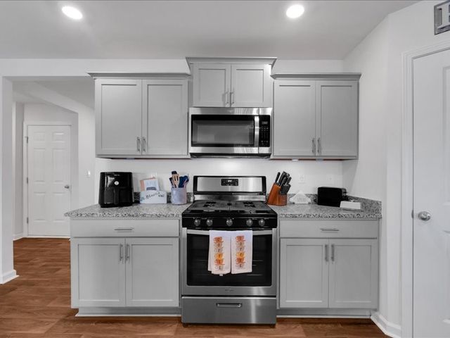 525 Ashwood Way, Easley, SC 29640