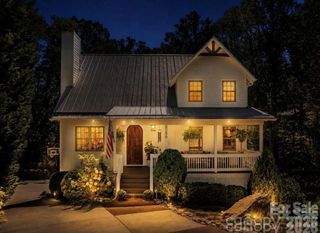 18 Oak Springs Drive, Arden, NC 28704
