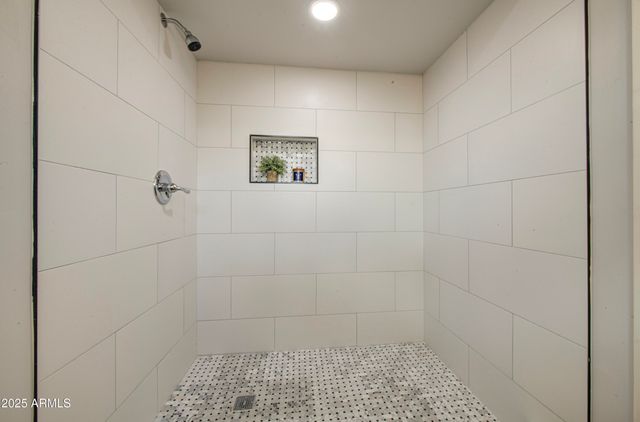 6027 E DUNCAN Street, Mesa, AZ 85205