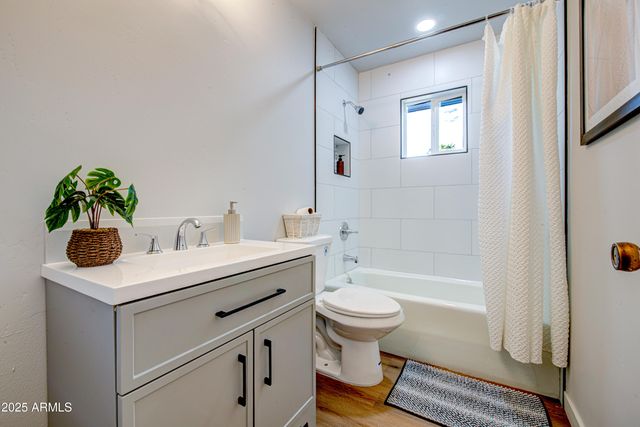 6027 E DUNCAN Street, Mesa, AZ 85205