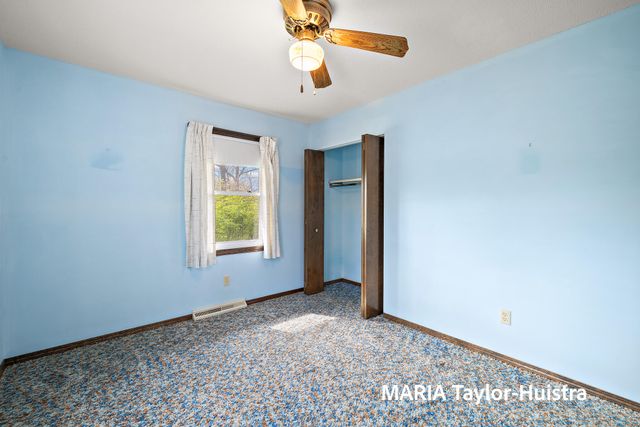 17844 136th Avenue, Nunica, MI 49448