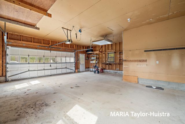 17844 136th Avenue, Nunica, MI 49448