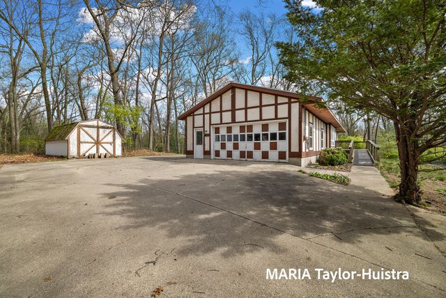17844 136th Avenue, Nunica, MI 49448