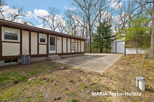 17844 136th Avenue, Nunica, MI 49448