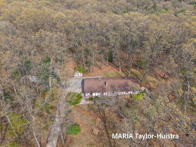 17844 136th Avenue, Nunica, MI 49448
