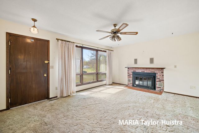 17844 136th Avenue, Nunica, MI 49448
