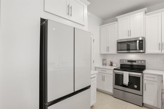 10245 HIGHLINE CREST STREET, Orlando, FL 32832