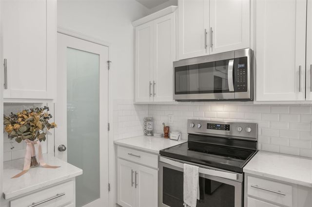 10245 HIGHLINE CREST STREET, Orlando, FL 32832