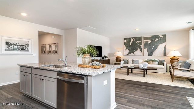 984 Stanbury Bluff Road SW, Supply, NC 28462