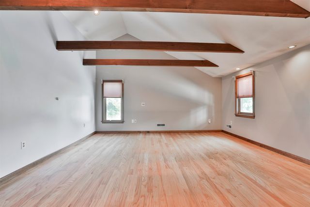 28 Danbury Road, Nashua, NH 03064