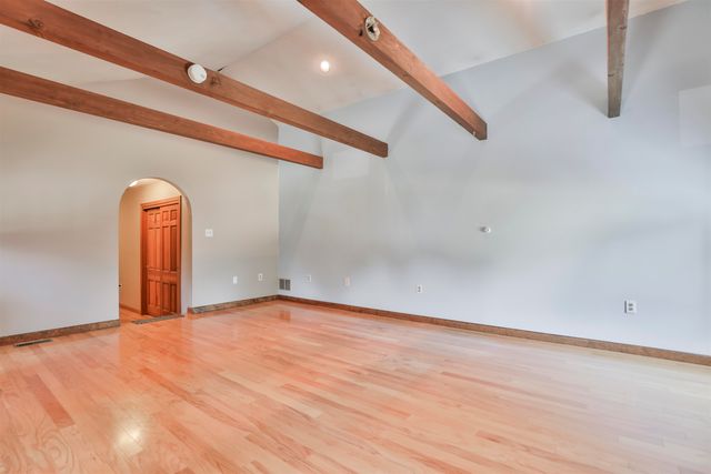 28 Danbury Road, Nashua, NH 03064
