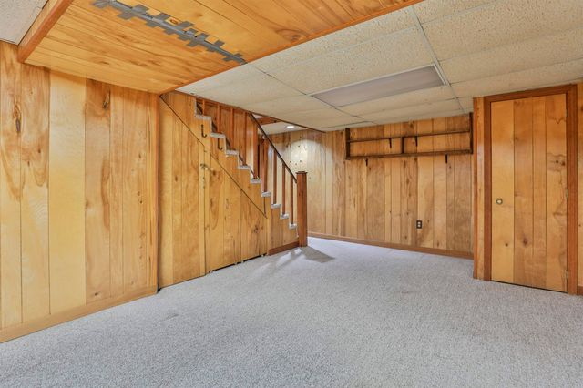 28 Danbury Road, Nashua, NH 03064