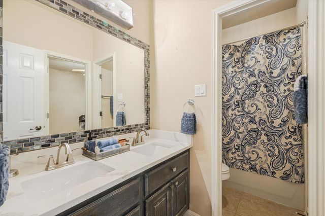 2803 Welton Cliff DR, Cedar Park, TX 78613