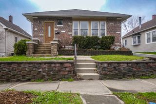 913 Oakland Avenue, Joliet, IL 60435