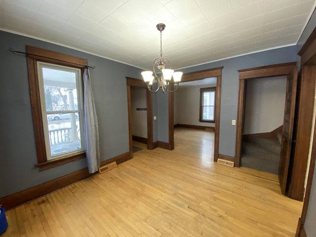 441 Hawthorn STREET, Burlington, WI 53105