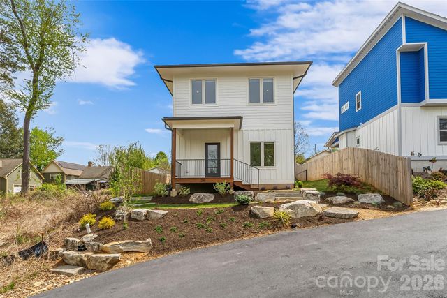 34 Fern Street, Asheville, NC 28803