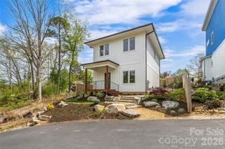 34 Fern Street, Asheville, NC 28803