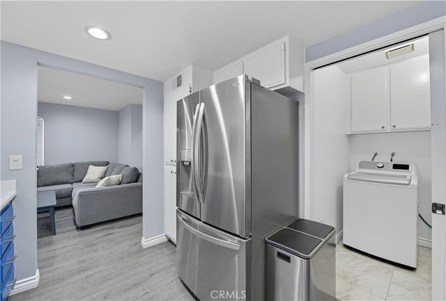 2450 Stow, Simi Valley, CA 93063