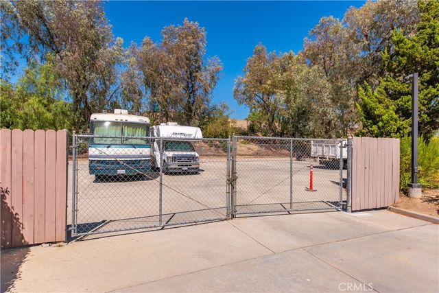 2450 Stow, Simi Valley, CA 93063