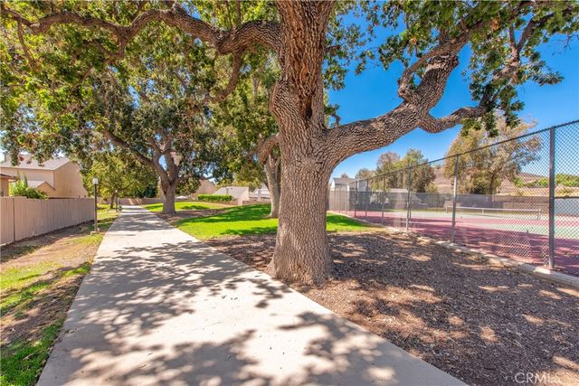 2450 Stow, Simi Valley, CA 93063