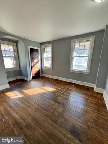 1136 STIRLING ST, Coatesville, PA 19320