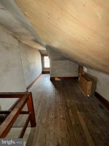 1136 STIRLING ST, Coatesville, PA 19320